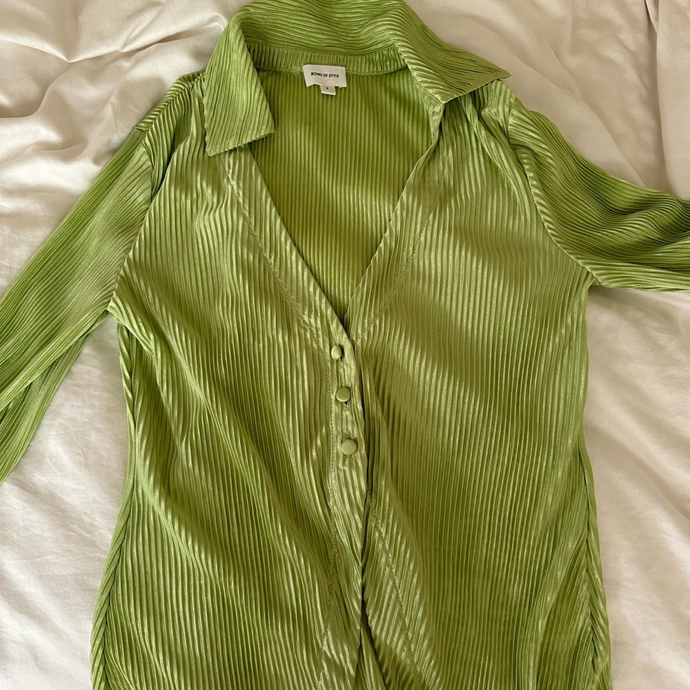 Song of style top